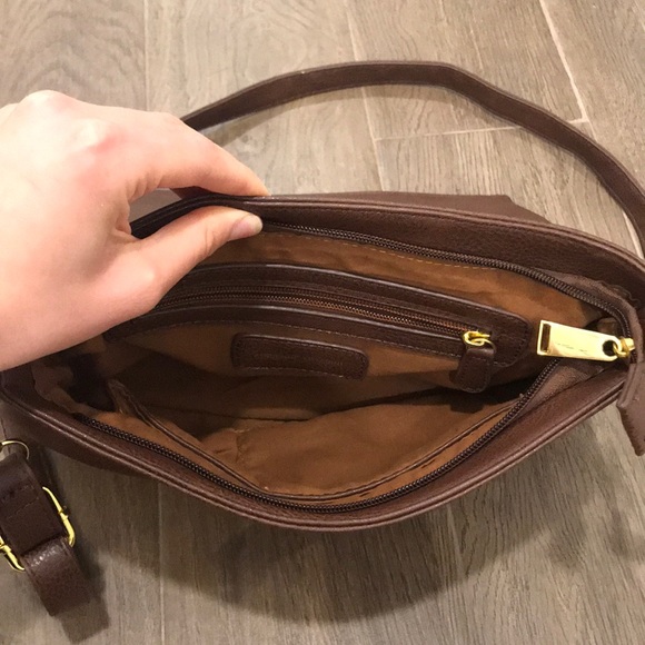 Maroon/ Brown crossover bag - Picture 3 of 5